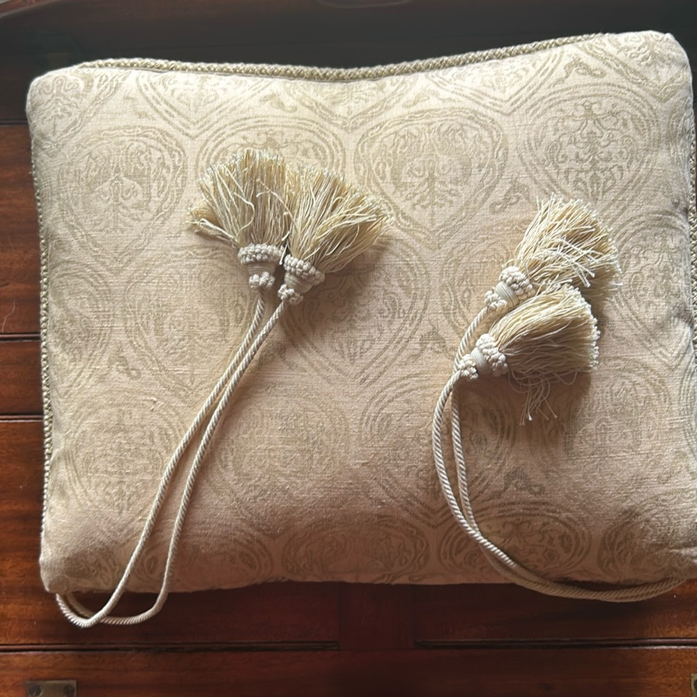 Pillows set of 4